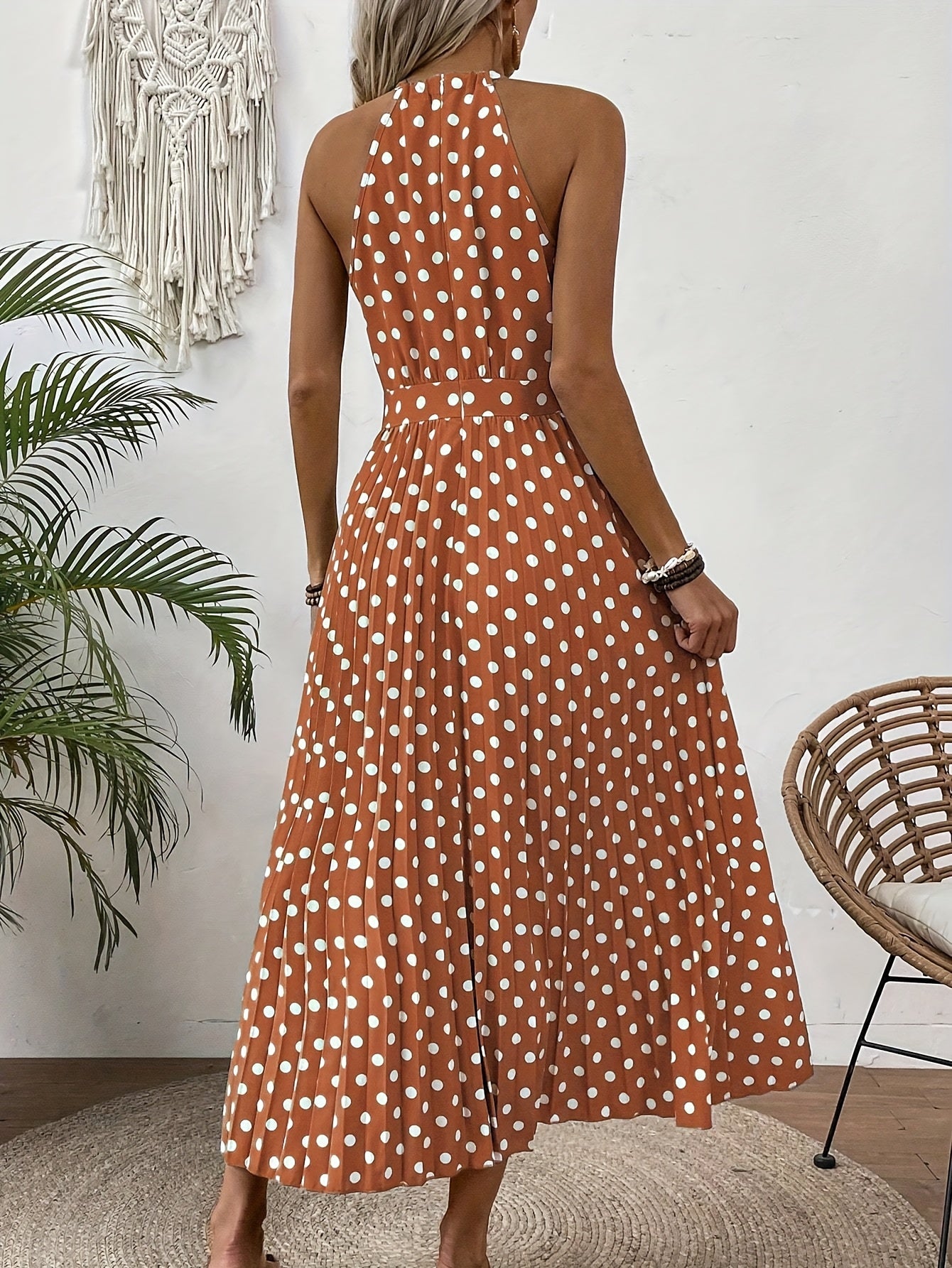 THE DOTTY DRESS