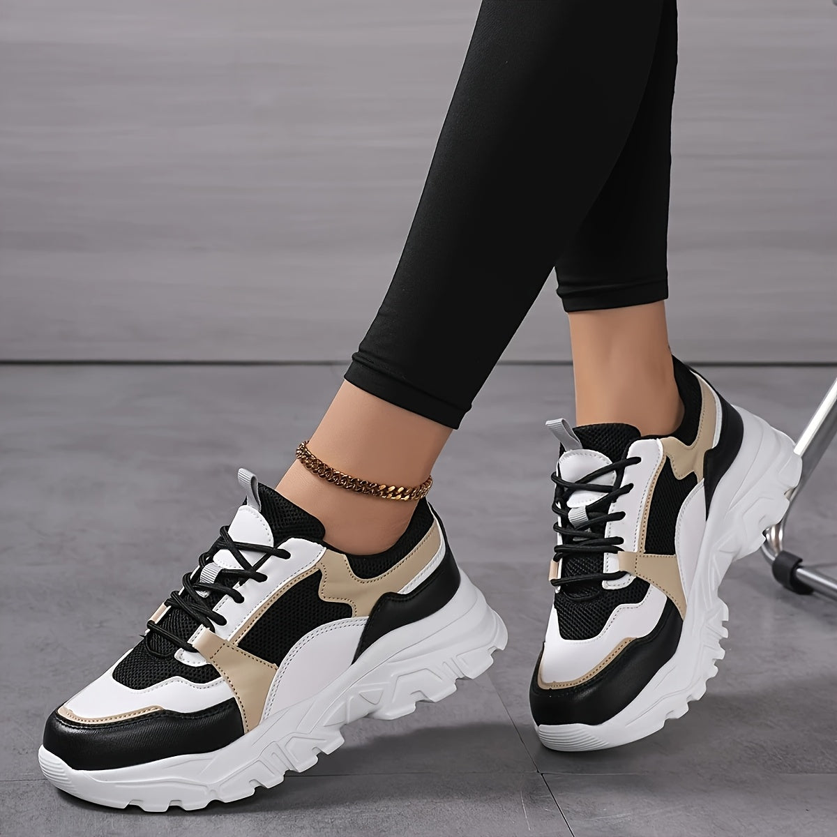 THE CLOUD SNEAKERS