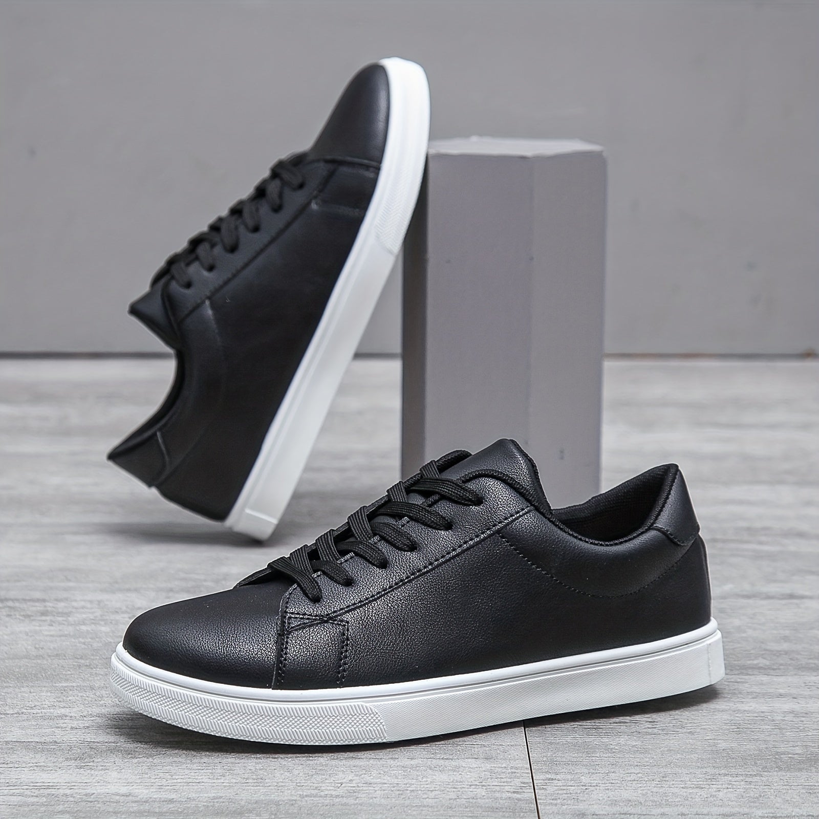 THE DIMARCO SNEAKERS