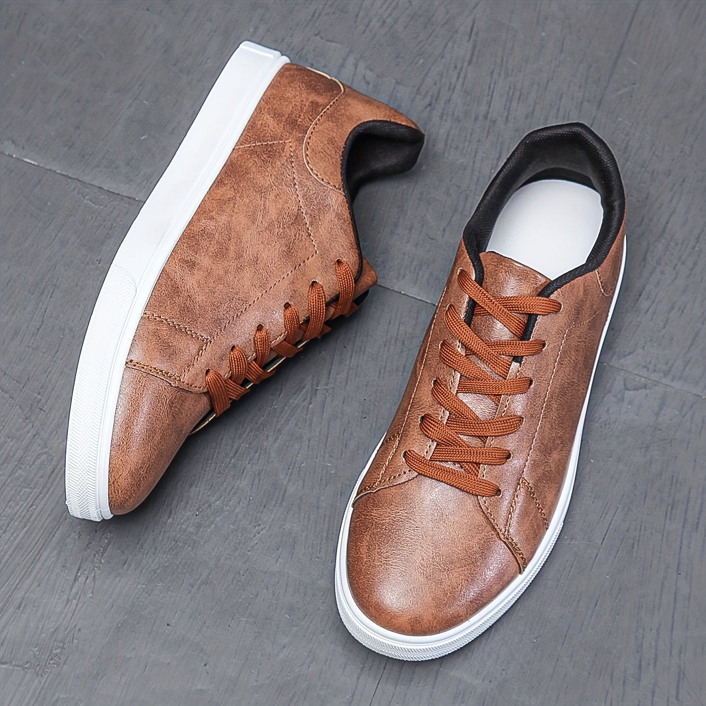 THE DIMARCO SNEAKERS