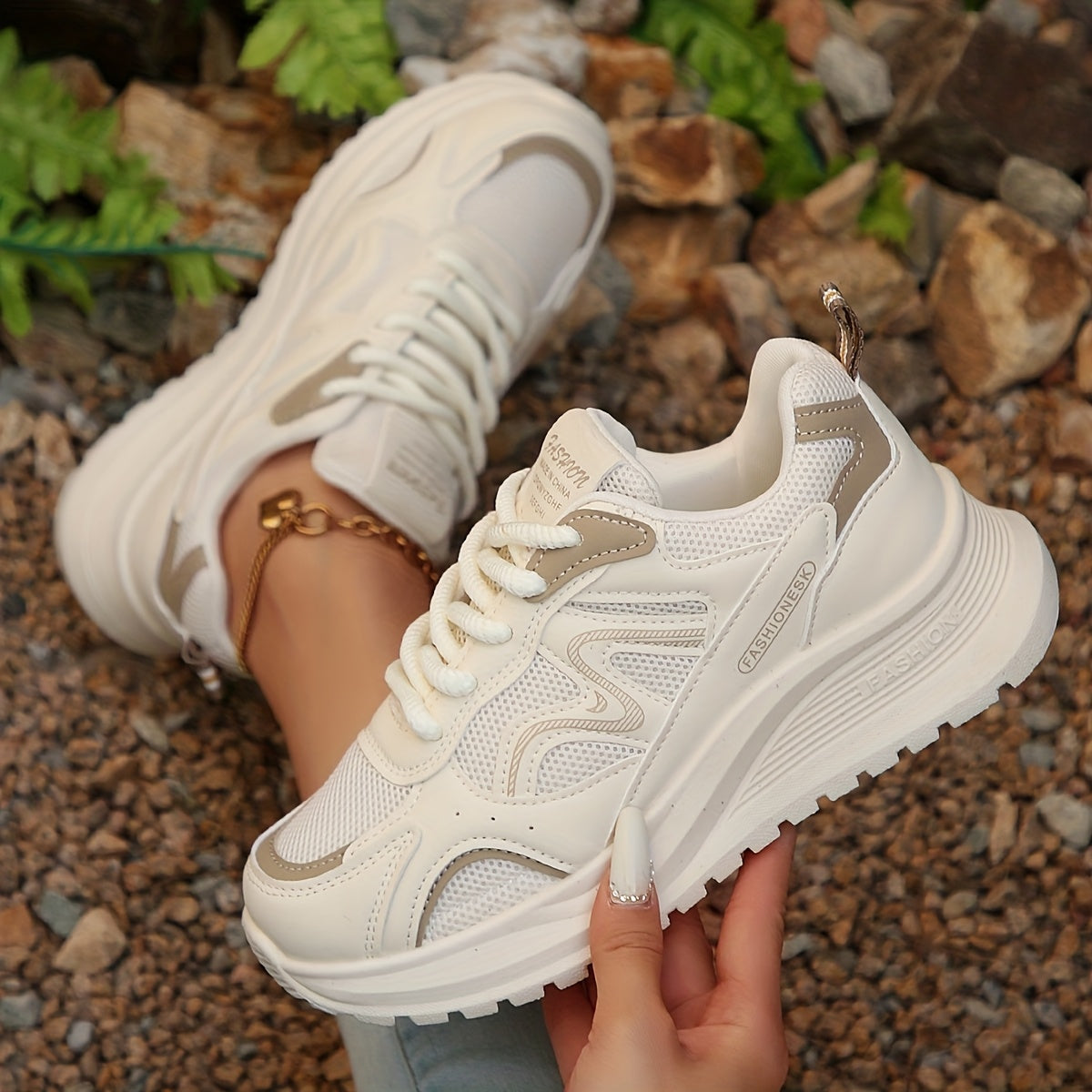 THE AZERO SNEAKERS