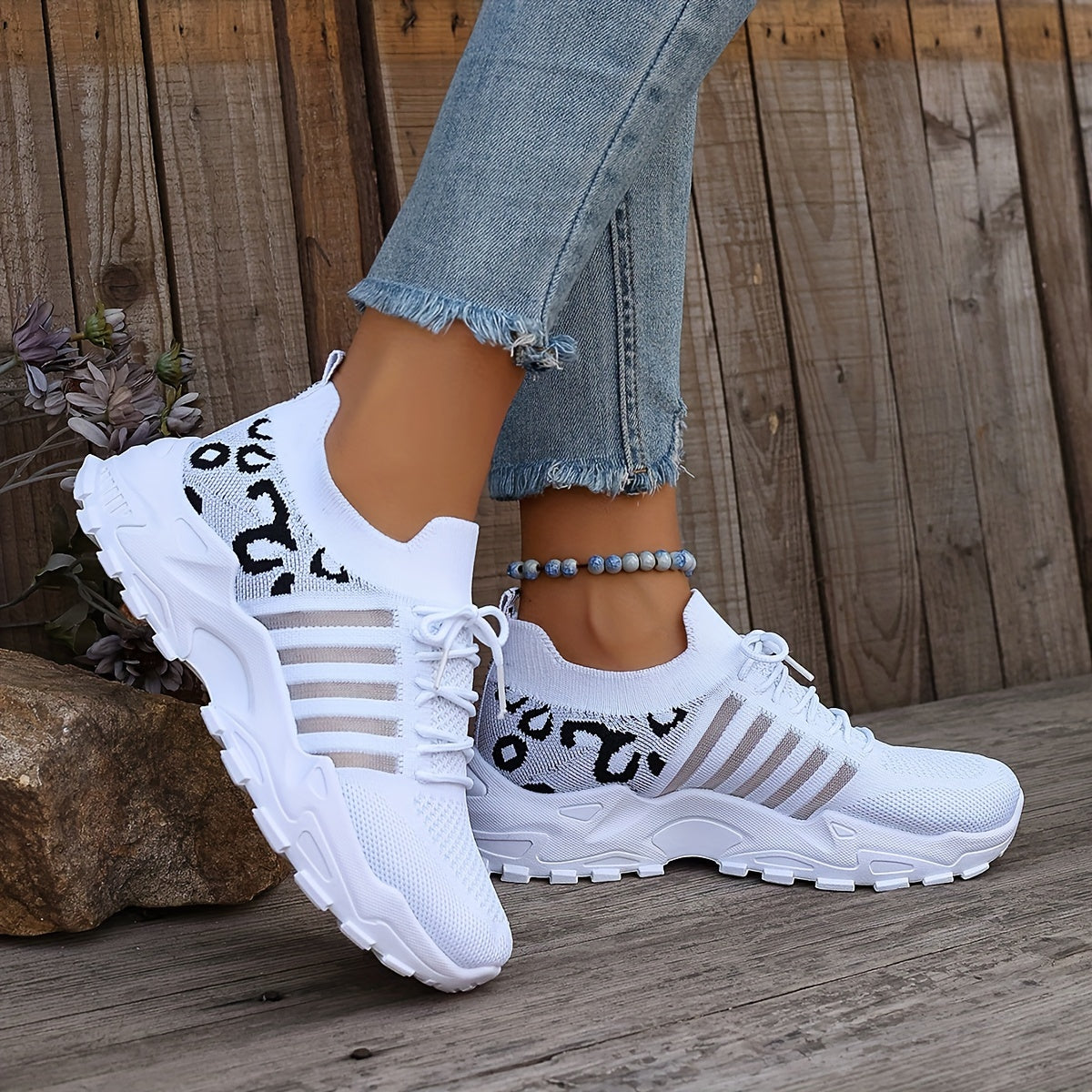 THE PANTHER SNEAKER