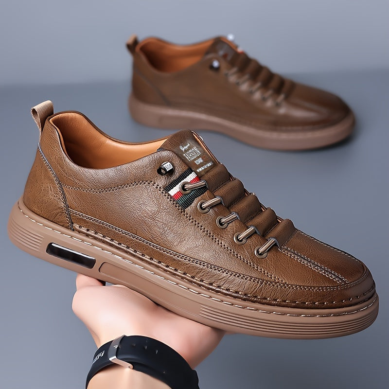 THE ROBERTO SNEAKERS