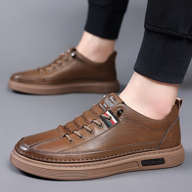 THE ROBERTO SNEAKERS