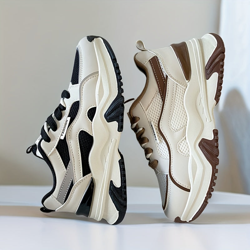 THE ATHLETIC SNEAKERS