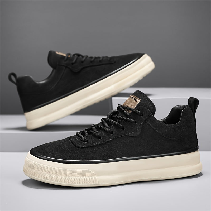 THE CASUAL SNEAKERS