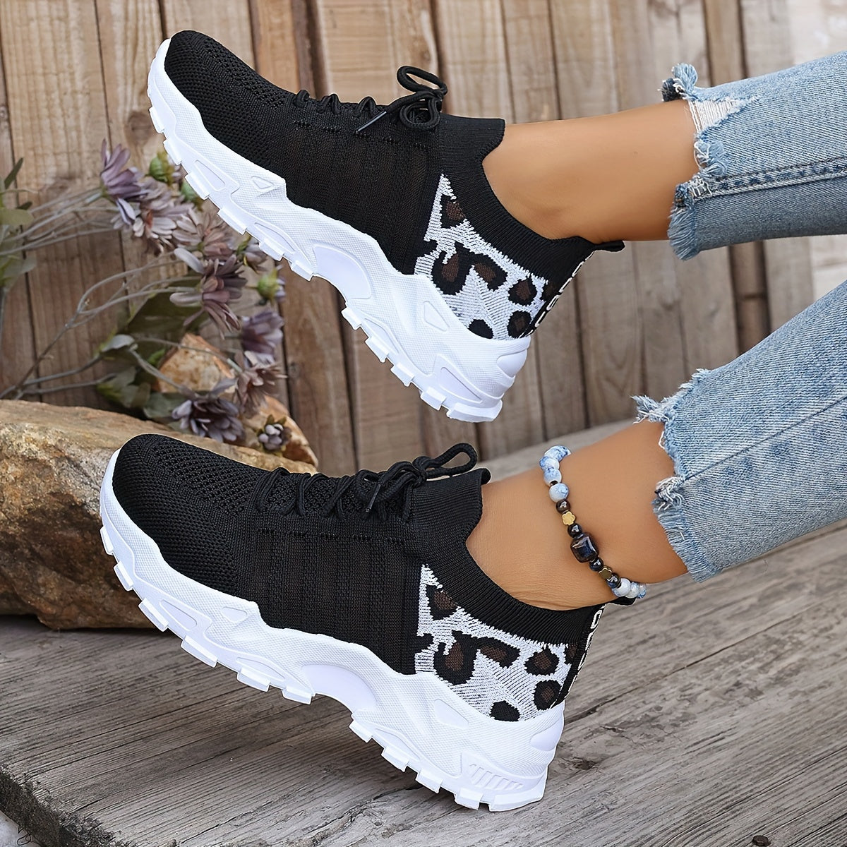 THE PANTHER SNEAKER