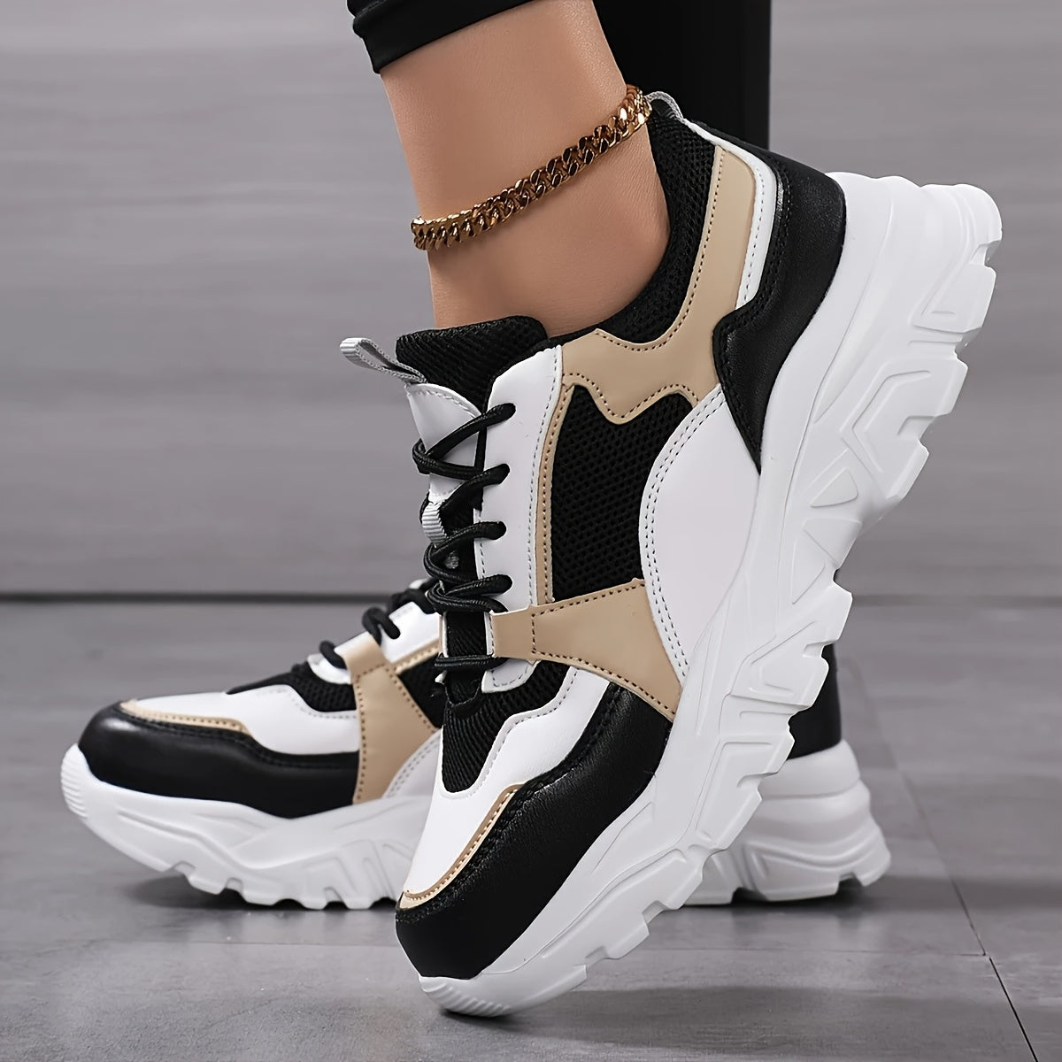 THE CLOUD SNEAKERS