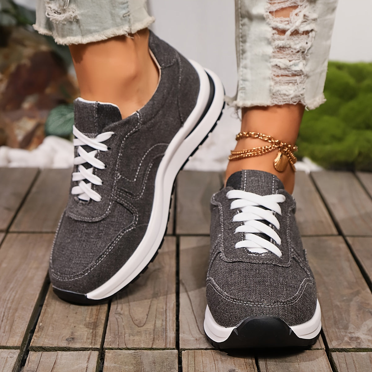 THE DENIM SNEAKERS